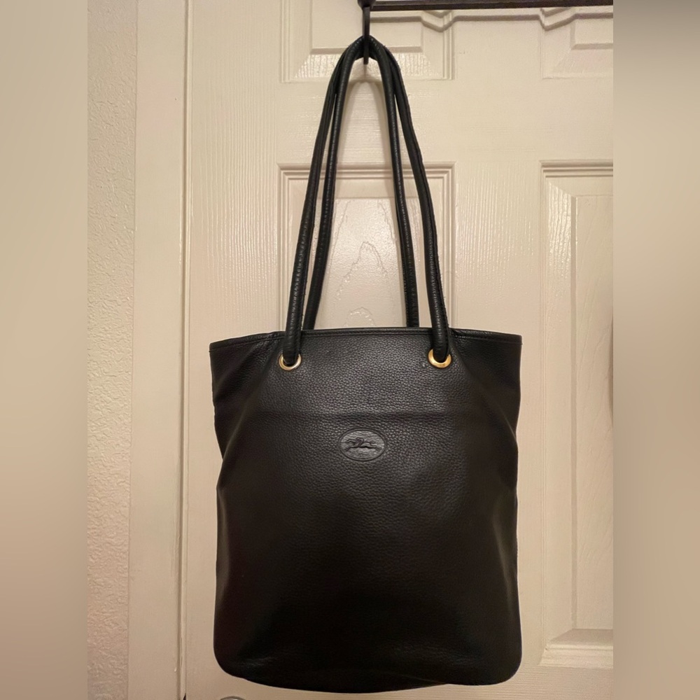 Longchamp Black Leather Vintage Bag. Amazing leather. Durable.